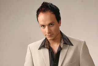 在线超级轰炸电话网页版